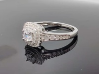 Cincin Tunangan Wanita Berlapis Rhodium Perak Sterling S925 Model Princess Cut CZ Halo, Laris di Afrika