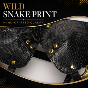 Soutien-gorge harnais en cuir imprimé serpent noir de luxe, texture serpentine, lingerie BDSM avec rivets dorés pour femme - Product Image 2