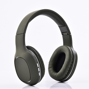 Audífonos Inalámbricos BT de Goma de Varios Colores, Plegables, Ligeros, Sobre la Oreja, con Bajos Potentes, Gran Venta de Fábrica - Product Image 1