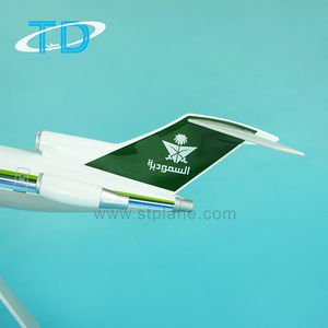 Modèle en résine d'<span class=keywords><strong>avion</strong></span> <span class=keywords><strong>cargo</strong></span> Precious Moments B727-200 Saudia 1/100, 47 cm, à vendre - Product Image 4