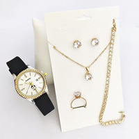 Ensemble de montres pour femmes, minimaliste, 5 pièces, combo de bijoux, montre-bracelet à quartz avec calendrier, bracelet en strass, collier, bague, boucles d'oreilles
