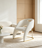 Fauteuil Courbé de Luxe en Velours Blanc avec Décorations Métalliques Dorées et Cristaux, Chaise d'Appoint Rembourrée pour Salon et Villa - Offre Spéciale