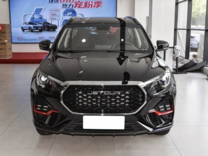 Il JETOUR X70 1.5T DCT Dream Edition 2023 a 7 Posti È un SUV di Medie Dimensioni Progettato per Famiglie. - Product Image 2