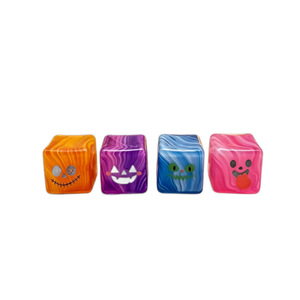 Juguete Promocional de Cubo de Hielo con Cara Fea, Juguete Blandito Cuadrado para Apretar, Ideal para Fiestas Temáticas de Halloween, Recuerdos y Premios para el Aula - Product Image 4
