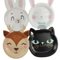 Assiettes en papier jetables haut de gamme dans des conceptions de cerf de lapin de chat fantaisie matière première pour la vente en gros de restaurant d'hôtel de fête à la maison