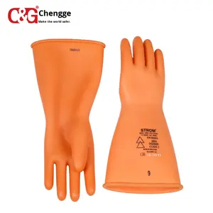 Перчатки STROM латексные изолирующие полноразмерные промышленные, уровень защиты 2, для работ под напряжением, антиэлектрические, 20 кВ, резиновые - Product Image 5