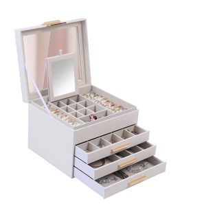 Caja de Joyería Rectangular IWP0005 con Ventana de 4 Niveles y Grabado Cuadrado, 3 Cajones, Gran Capacidad para Guardar Collares, ¡Oferta! - Product Image 1