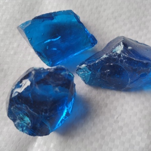 Cảnh quan màu xanh nghiền đá thủy tinh đầy màu sắc đá tảng đá thủy tinh cho sân vườn và cảnh quan - Product Image 2