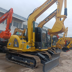 Excavadora Usada Komatsu PC70 de 7 Toneladas, Motor Cummins, Bomba Hidráulica Kawasaki, Motor Original Japonés, 1200-2000 Horas, 90% Nueva - Product Image 2