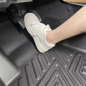 Vente chaude belle qualité Logo ensemble complet Durable bon <span class=keywords><strong>prix</strong></span> 5D 3 pièces tapis de voiture utilisé pour <span class=keywords><strong>KIA</strong></span> <span class=keywords><strong>Picanto</strong></span> - Product Image 2