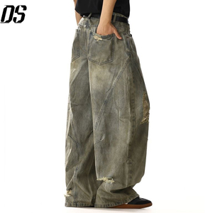 <span class=keywords><strong>Jeans</strong></span> di Qualità Personalizzati, Stile Distressed a <span class=keywords><strong>Gamba</strong></span> <span class=keywords><strong>Larga</strong></span> e Vestibilità Comoda - Pantaloni <span class=keywords><strong>Jeans</strong></span> da Uomo Grigio Chiaro Stile Baggy - Product Image 4