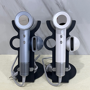 Secador de Pelo Profesional de 1500W y 110000 RPM con Motor BLDC de Alta Velocidad, Pantalla LCD Digital y Boquilla de Aire con Succión Magnética - Product Image 2