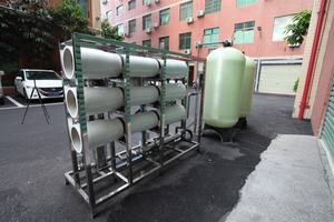 Demineralized पानी नरमी और फीका बनाना उपचार प्राप्त करने के लिए औद्योगिक रिवर्स ऑस्मोसिस सिस्टम के साथ संयंत्र नरम पानी - Product Image 3