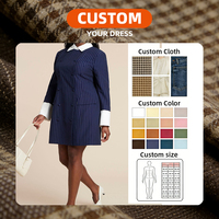Robe rayée sur mesure pour femmes grandes tailles avec col et poignets contrastés blancs, élégante robe courte de bureau bleu marine, coupe trapèze
