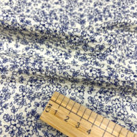 Tela de Algodón Seersucker con Estampado Floral Azul Marino, 80GSM 80S, Ligera y Transpirable, Disponible al por Mayor para Vestidos y Blusas