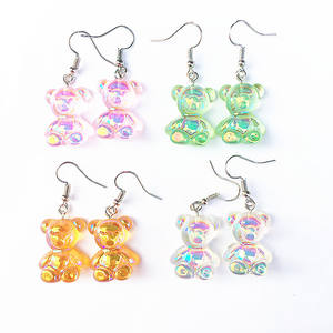 Nouveau Design créatif de haute qualité filles Mini résine gommeux ours boucles d'oreilles bijoux mignon coloré dessin animé ours Clips sur boucles d'oreilles - Product Image 1