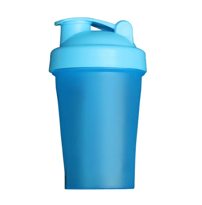 Sıcak satış özel plasitk Protein karıştırıcı şişe 400/600 ML spor salonu su şişesi mikser topu ile Blender spor su bardağı