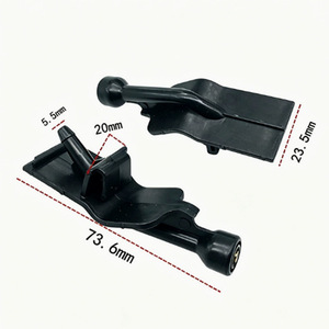 Buse de pulvérisation en nylon pour lave-glace avant Nissan 28932-3RA0B pour Tiida Sylphy 2011-2019 - Product Image 2