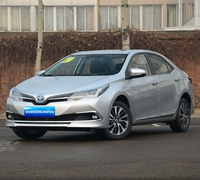 Toyota Corolla Hybride d'occasion 2016 1.8L CVT, version haut de gamme, configuration complète, voiture d'occasion fiable pour l'exportation