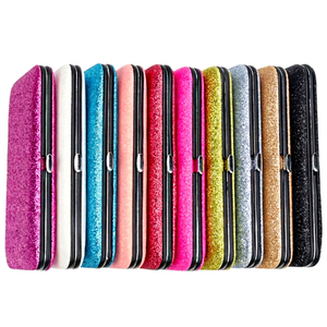Magnifique étui magnétique vide en similicuir 3 pièces pour pinces à cils à pointe carrée, personnalisable en couleur, marque privée - Product Image 1