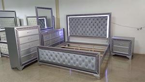 Letto King Size Imbottito di Lusso con Testiera a LED in Cristallo Trapuntato e Specchiato, Set di <span class=keywords><strong>Mobili</strong></span> Moderni per Camera da Letto per Casa e Hotel - Product Image 2