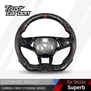 Volante de Fibra de Carbono Forjado Personalizado para <span class=keywords><strong>Skoda</strong></span> Superb, <span class=keywords><strong>Octavia</strong></span> RS, Rapid, Kamiq, Enyaq, Scala Spaceback, Fabia - Product Image 2