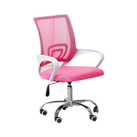 Chaise de bureau moderne et bon marché en maille chromée rose avec dossier à ailes, hauteur réglable et base pivotante