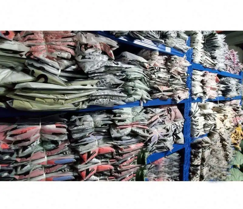 New Combination Wholesale Supplier Hot Sale Discount Promotion All Kinds of Clothes Pants Shoes