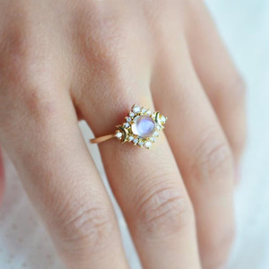 Anello Vintage Dea Celeste da Donna, Gioiello da Dito alla Moda con Sole, Luna e Stelle Colorate - Product Image 2