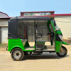 Asie Hot 6 Places Tuk Tuk Trois Roues Auto Taxi Tricycle Motorisé 3 Roues <span class=keywords><strong>Moto</strong></span> <span class=keywords><strong>pour</strong></span> Passagers Moteur à Essence Conduite - Product Image 1