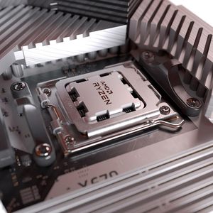Procesador de Escritorio de 8 Núcleos y 16 Subprocesos, 7 8700g, 5.1 GHz Boost, Desbloqueado para Overclocking, Compatible con DDR5, Paquete al por Mayor para Juegos - Product Image 6