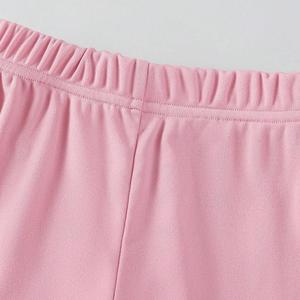 Adorabile Completo per Bambina con Fiocco Decorativo, Felpa Bianca e Pantaloni Rosa a Vita Elastica, Outfit Casual Morbido per Bambini Personalizzabile - Product Image 3