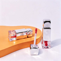 Gloss à lèvres liquide brillant argenté effet vague d'eau irrégulière, hydratant, ingrédients entièrement véganes, couleurs personnalisées