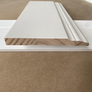 Accessoires de revêtement de sol décoratifs modernes pour l'intérieur de la maison, moulures de plinthe en pin Monterey blanc - Product Image 3
