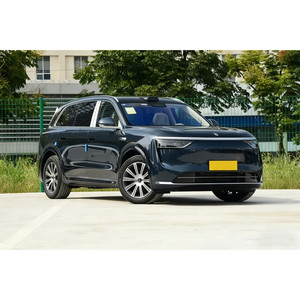 <span class=keywords><strong>2025</strong></span> Hua wei aito M8 6 chỗ ngồi 5 cửa mở rộng phạm vi Hybrid SUV với phạm vi 700 + KM cho người lớn xe năng lượng mới - Product Image 1