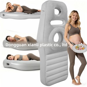 <span class=keywords><strong>Almohada</strong></span> Inflable <span class=keywords><strong>de</strong></span> <span class=keywords><strong>Maternidad</strong></span> con Orificio para la Cabeza para Mujeres Embarazadas - Diseño en Forma <span class=keywords><strong>de</strong></span> O <span class=keywords><strong>de</strong></span> PVC Ecológico, Soporte Abdominal para Dormir Boca Abajo - Product Image 3