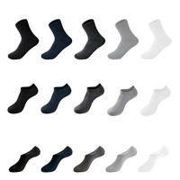 Vente en gros personnalisée Chaussettes d'été en coton et polyester pour hommes avec logo Chaussettes unisexes pour hommes d'affaires à coupe basse et à bas prix