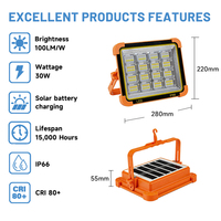 Lampe de Secours Solaire à Vendre : Projecteur LED Portable d'Extérieur 200W 7200mAh, 2000lm, Rechargeable par Panneau Solaire pour Camping