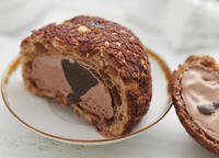 Daqiaodao Crème glacée à la lave au chocolat Coque croustillante congelée et crémeuse Nouveauté Chocolat congelé Eclair Traiter Snack Crème glacée créative