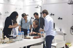 Sang Trọng Hiện Đại Vàng Phòng Tắm Lưu Vực Vòi Duy Nhất Lỗ Gắn Mixer Tap Với Gốm Van Lõi Rửa Bồn Rửa Rửa Vòi Nước - Product Image 6