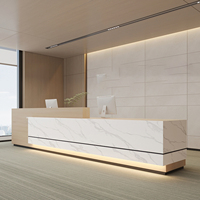 Haut de gamme lumière luxe sans doigt Joint Board bois résistance à la Compression Restaurant Bar comptoir pour les entreprises