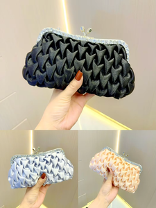 New Cross-border Celebrity Evening Polyester <b>Clutch</b> Bag Temperament Rhinestone Satin Bride Bridesmaid European-American Tanjing - Product Image 4