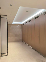 Cloisons de toilettes commerciales modernes en alliage d'aluminium, cloisons de salle de bain pour écoles publiques, murs de séparation pour douches, ignifuges