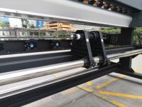 Imprimante grand format 1,8 m (6 pi) pour bâches publicitaires UV DX11 – Prix fabricant raisonnable