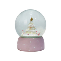 Vente en gros de statue d'arbre de Noël blanc personnalisé Boule à neige en verre Animal Figurine en résine Artisanat Globe d'eau design art déco