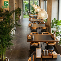 Meubles de restaurant commerciaux écologiques sur mesure en gros, table en bois massif et pierre frittée, ensemble de chaises en métal pour hôtel et café