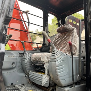 Frais de livraison gratuits, excavatrices d'occasion, Hitachi EX 120-5 d'occasion, excavatrices de 12 tonnes en stock à vendre - Product Image 5