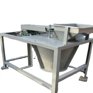 Machine à décortiquer les noix semi-automatique en acier inoxydable à bas prix/machine à décortiquer les noix sèches