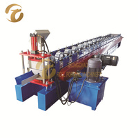 Machine automatique de formage à froid de gouttières en acier