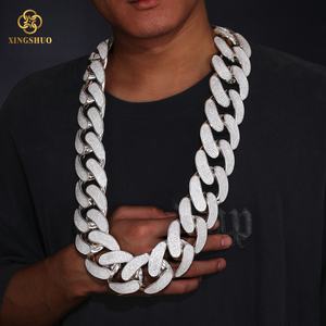 Collar de Lujo y Gran Peso de 51mm Estilo Moda Xs Hop Jewelry, Cadena Cubana Súper Grande, Cadena de Eslabones Cubanos Miami - Product Image 1